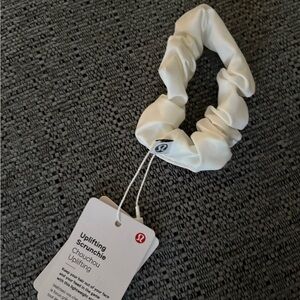 NWT Lululemon uplifting Scrunchie white